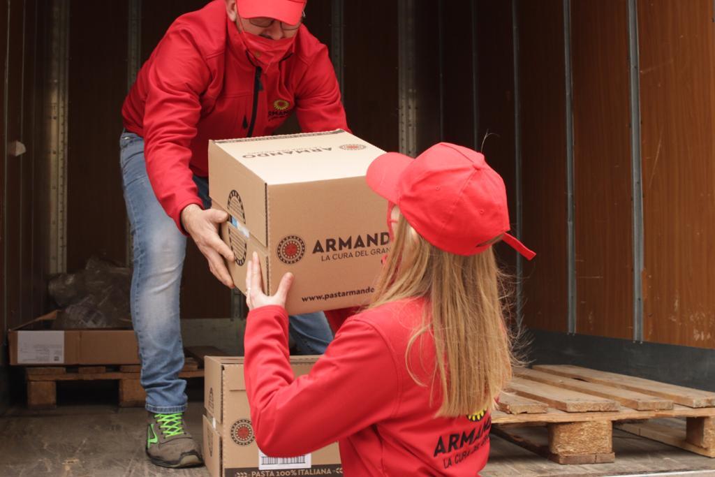 Il video racconto del tour di solidarietà in collaborazione con Caritas