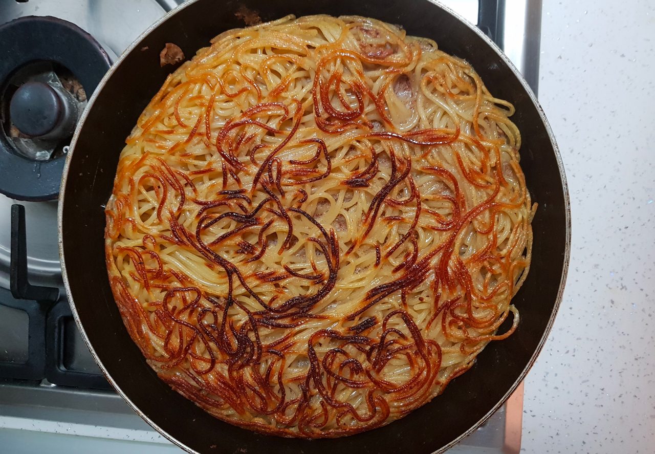 Frittata dolce di pasta